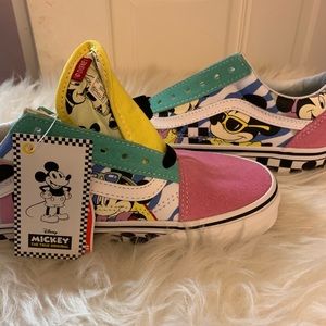 Disney Vans BRAND NEW